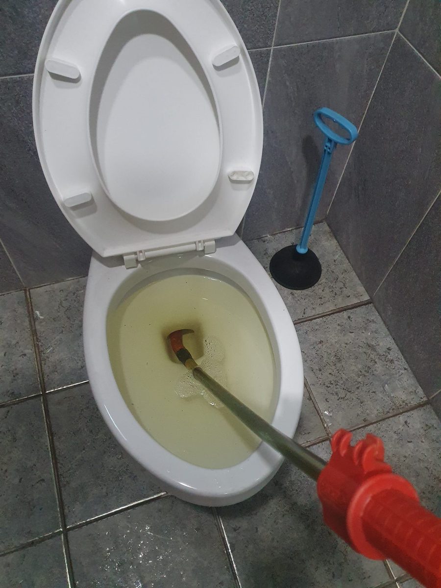 변기 막힘